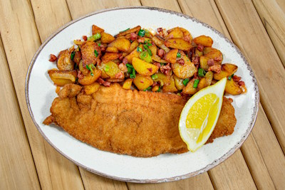 Schnitzel-Abend im Hemingways Lüneburg